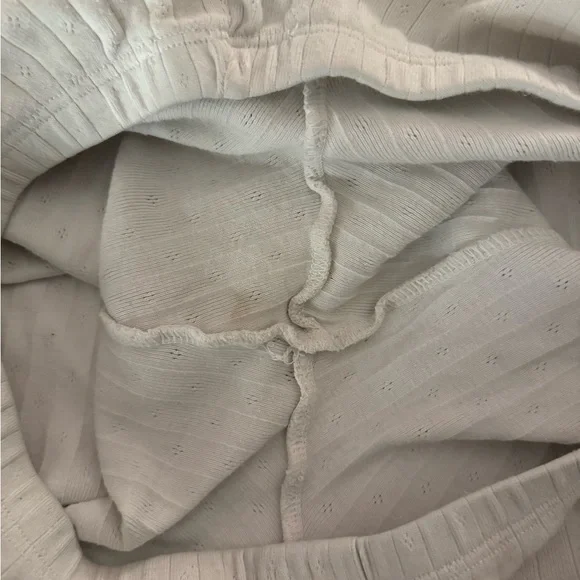 Brandy Melville Light Cream Corduroy Pants - Picture 4 of 4